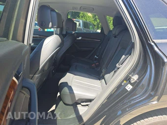 2018 Audi Q5 Premium – miniatura 10