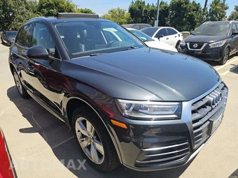 2018 Audi Q5 Premium – miniatura 3