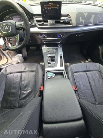 2018 Audi Q5 Premium – miniatura 10