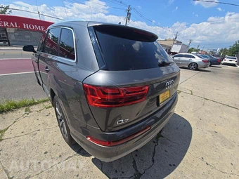 2018 Audi Q7 3.0T Premium Plus - miniatura 2