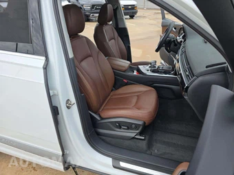 2018 Audi Q7 3.0T Prestige – miniatura 16