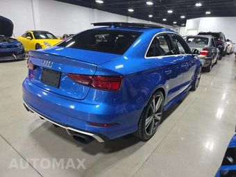 2018 Audi RS 3 Sedan - miniatura 3