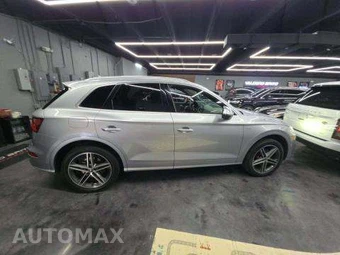 2018 Audi SQ5 Premium Plus – miniatura 4
