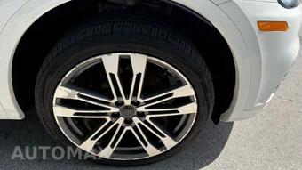 2018 Audi SQ5 Premium Plus - miniatura 9