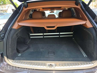 2018 Bentley Bentayga Activity Edition - miniatura 14