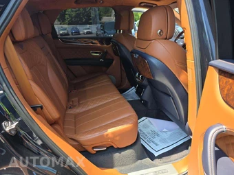2018 Bentley Bentayga Activity Edition - miniatura 16