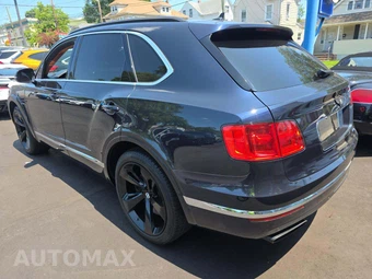 2018 Bentley Bentayga Activity Edition - miniatura 2