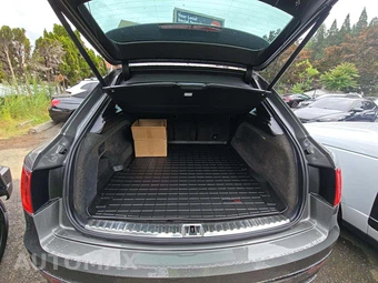 2018 Bentley Bentayga Onyx - miniatura 14