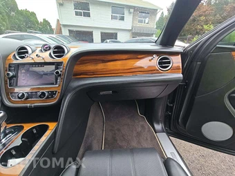 2018 Bentley Bentayga Onyx - miniatura 19