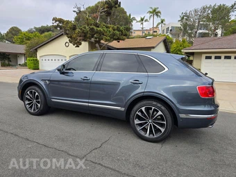 2018 Bentley Bentayga Onyx - miniatura 11