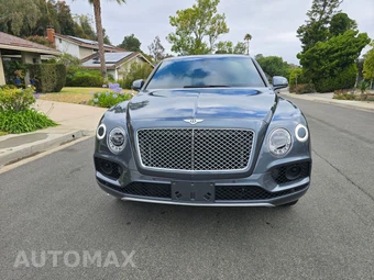 2018 Bentley Bentayga Onyx - miniatura 2