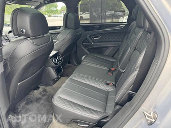 2018 Bentley Bentayga W12 - miniatura 9