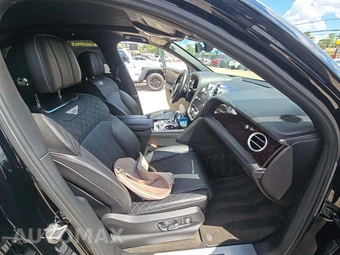 2018 Bentley Bentayga W12 - miniatura 15