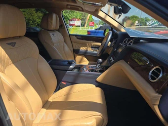 2018 Bentley Bentayga W12 - miniatura 18