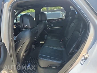 2018 Bentley Bentayga W12 - miniatura 16