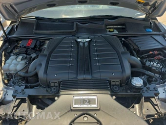 2018 Bentley Bentayga W12 - miniatura 19