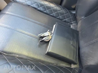 2018 Bentley Bentayga W12 - miniatura 22