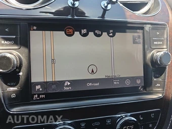 2018 Bentley Bentayga W12 - miniatura 23