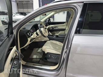 2018 Bentley Bentayga W12 - miniatura 6