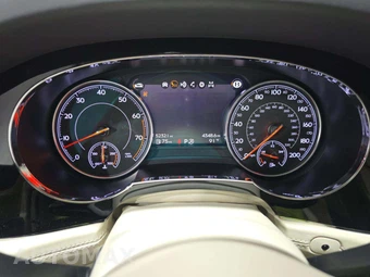 2018 Bentley Bentayga W12 - miniatura 9