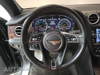 2018 Bentley Bentayga W12 - miniatura 10
