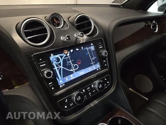 2018 Bentley Bentayga W12 - miniatura 11