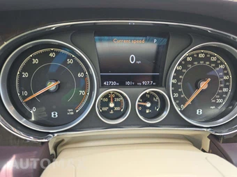 2018 Bentley Flying Spur V8 - miniatura 6