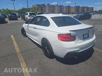 2018 BMW 2 Series Coupe M240i xDrive - miniatura 2