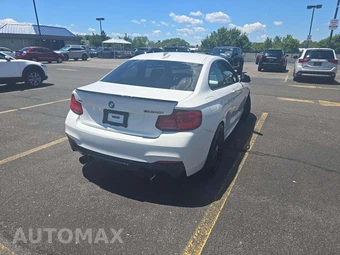 2018 BMW 2 Series Coupe M240i xDrive - miniatura 3