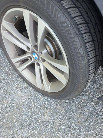 2018 BMW 3 Series Gran Turismo 330i xDrive Hatchback - miniatura 21