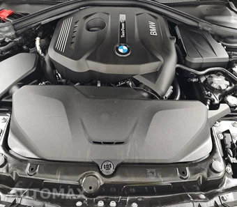 2018 BMW 3 Series Gran Turismo 330i xDrive Hatchback - miniatura 2