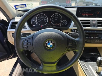 2018 BMW 3 Series Sedan 320i - miniatura 10