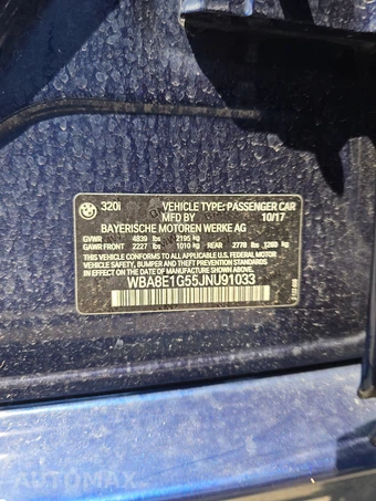 2018 BMW 3 Series Sedan 320i - miniatura 14