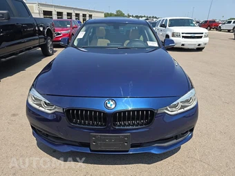 2018 BMW 3 Series Sedan 320i - miniatura 2
