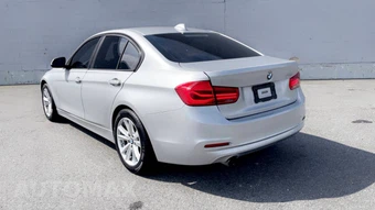 2018 BMW 3 Series Sedan 320i - miniatura 12