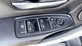 2018 BMW 3 Series Sedan 320i - miniatura 24