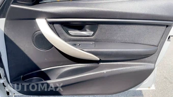 2018 BMW 3 Series Sedan 320i - miniatura 31