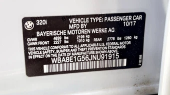 2018 BMW 3 Series Sedan 320i - miniatura 46