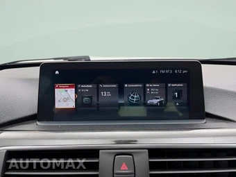 2018 BMW 3 Series Sedan 320i xDrive - miniatura 11