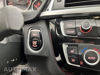 2018 BMW 3 Series Sedan 320i xDrive - miniatura 14