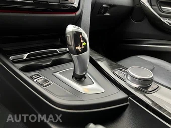 2018 BMW 3 Series Sedan 320i xDrive - miniatura 16