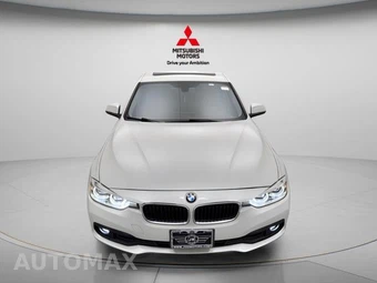2018 BMW 3 Series Sedan 320i xDrive - miniatura 2