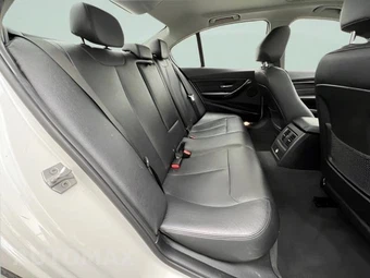 2018 BMW 3 Series Sedan 320i xDrive - miniatura 35