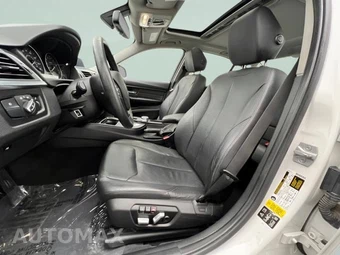 2018 BMW 3 Series Sedan 320i xDrive - miniatura 7