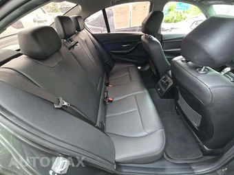 2018 BMW 3 Series Sedan 320i xDrive - miniatura 16