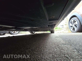 2018 BMW 3 Series Sedan 320i xDrive - miniatura 17
