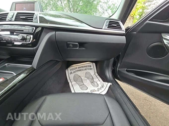 2018 BMW 3 Series Sedan 320i xDrive - miniatura 19