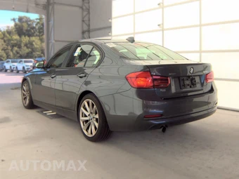 2018 BMW 3 Series Sedan 320i xDrive - miniatura 6
