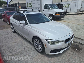 2018 BMW 3 Series Sedan 320i xDrive - miniatura 4