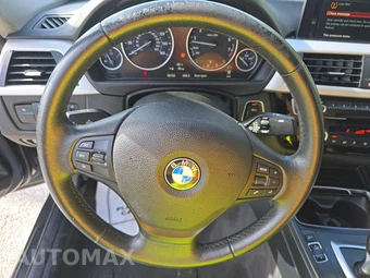 2018 BMW 3 Series Sedan 320i xDrive - miniatura 10